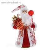 Дед Мороз с подарком в длинной бело-красной шубе