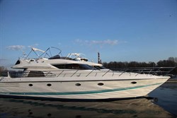 Яхта Sunseeker 62 - фото 5901