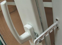 Установка системы «Микропроветривания» в фурнитуру - фото 6039