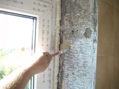 Грунтовка откосов бетоконтактом