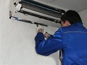 Ремонтные работы внутреннего блока замена электронной платы блока